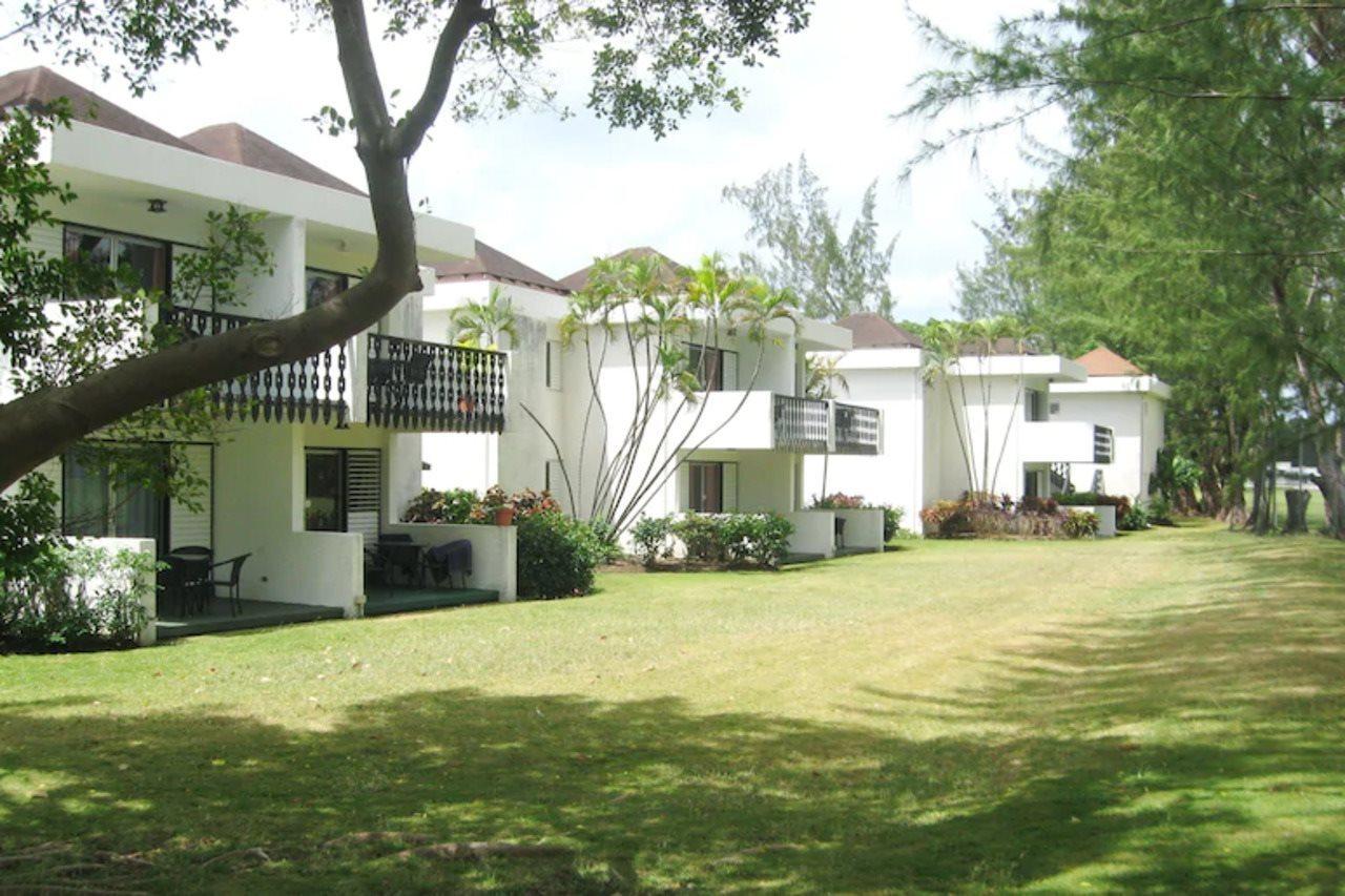 Apartamento Plum Tree Club Christ Church Exterior foto