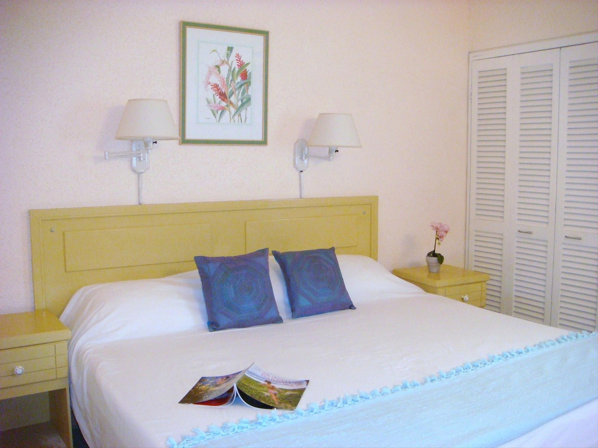 Apartamento Plum Tree Club Christ Church Habitación foto