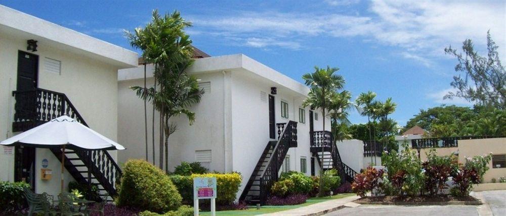 Apartamento Plum Tree Club Christ Church Exterior foto