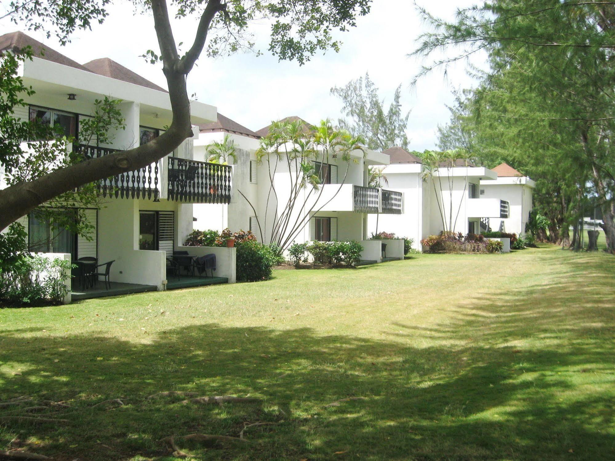 Apartamento Plum Tree Club Christ Church Exterior foto